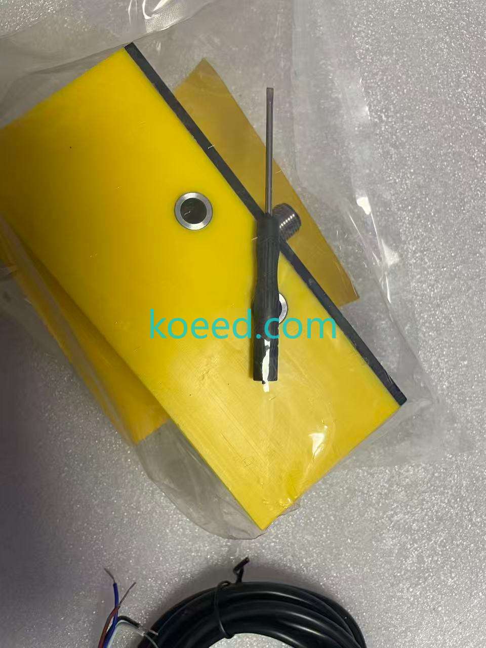 NI30-Q130-ADZ30X2-B1131 42100 - Product View